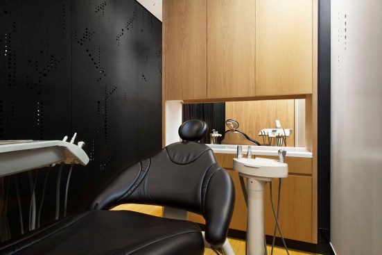 Studio Dental, by Montalba Architects