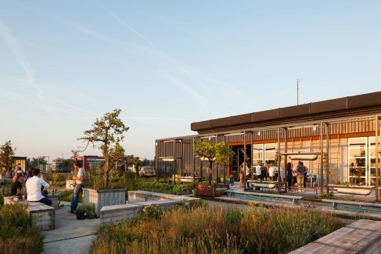 Next Architects / B.Amsterdam / Amsterdam, NL / 2016