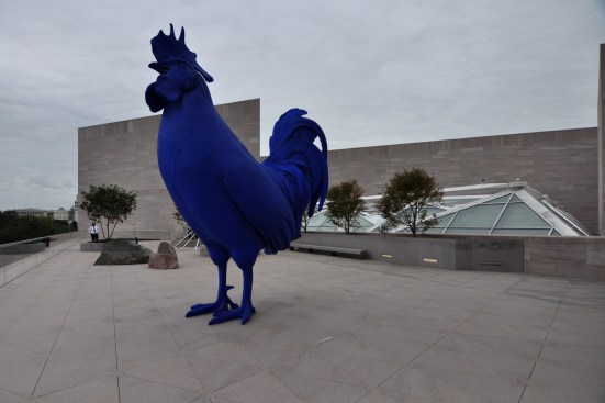 Hahn/Cock, 2013, by Katharina Fritsch, on the roof of the National Gallery of Art, East Building.