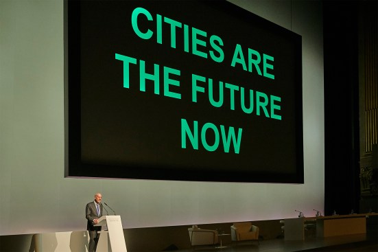 Norman Foster lecturing at the Future is Now conference