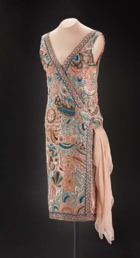 Jenny of Paris, Emilie Grigsby evening dress, about 1926. Textile. Peabody Essex Museum, Gift of Mrs. Sanford S. Clark, 1971, 132655.
