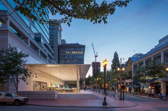 Apple Store Portland, Location: Portland OR, Architect: Bohlin Cywinski Jackson