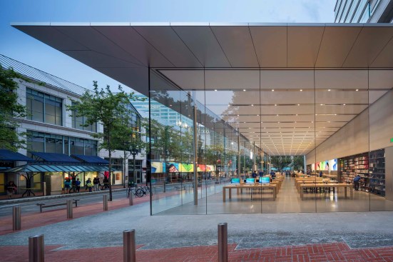 Apple Store Portland, Location: Portland OR, Architect: Bohlin Cywinski Jackson