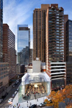 Apple Store 67th St, Location: New York NY, Architect: Bohlin Cywinski Jackson