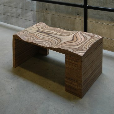 Using Rhino and Grasshopper, Cho Yoo and Thompson collaborated with Greg Chungwhan Park and Jeong Jun Song to create an undulating, milled plywood bench.