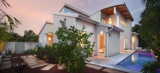 The home’s Sunmodule solar panels from 
Solar World, which are discreetly hidden from view on the rear slope of the roof, can generate up to 26 kWh a day. Even the cabling is out of sight, tucked inside the rainwater leaders. “If you walked around the house it would be very hard to find any of the solar equipment,” Parks notes.