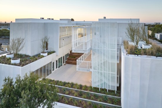 Rose Apartments. Venice, Calif. Brooks + Scarpa