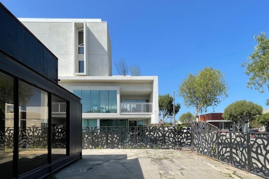 Rose Apartments. Venice, Calif. Brooks + Scarpa