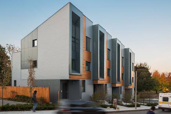 Interface Studio Architects - Roxbury E+