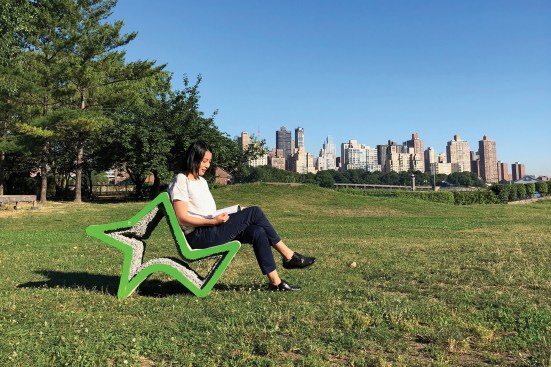 Hannah’s RRRolling Stones 3D-printed movable concrete outdoor seating system won the 2018 Folly/Function competition hosted by the Architectural League of New York. Twenty-five of the colorfully painted benches are currently located at the Socrates Sculpture Park in Long Island City, Queens, N.Y.  