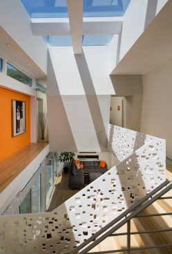 The central skylight and clerestory windows ensure that the home receives as much natural light as possible.