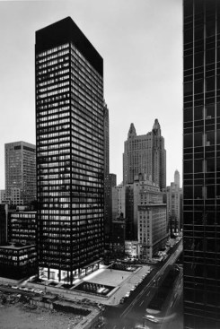 Ezra Stoller. Seagram Building, Mies van der Rohe and Philip Johnson, architects; Kahn and Jacobs, associate architects; Phyllis Lambert, Director of Planning. View from northwest at dusk, 375 Park Avenue, New York, 1958. Gelatin silver print, CCA © Ezra Stoller / Esto