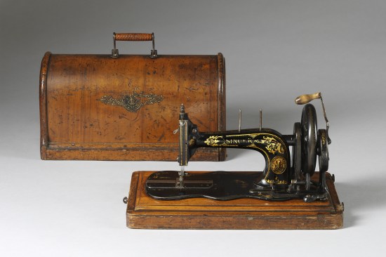 Singer Sewing machine with plywood box, 1888