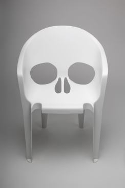 At the "Nouvelle Vague" show, Pool’s prototype Souviens Toi Que Tu Vas Mourir (Remember That You Will Die) reinterprets the ubiquitous monobloc garden chair as a symbol of vanity and mortality. 
poolhouse.eu