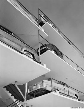 Robert Law Weed and Associates  Photographer: Ezra Stoller © Esto  Robert Law Weed’s Bauhaus-inspired Miami split-level garage.