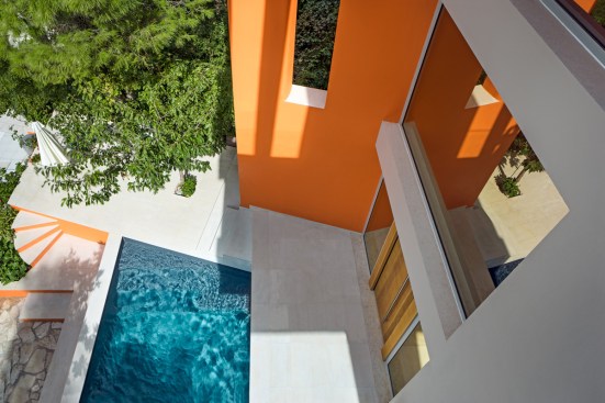 Single family house in Attica, Greece, by Kipseli Architects