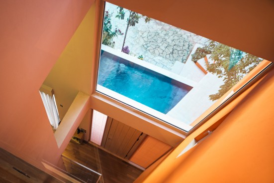 Single family house in Attica, Greece, by Kipseli Architects