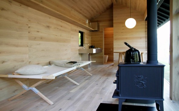 "Timber Retreat", image via Design Boom