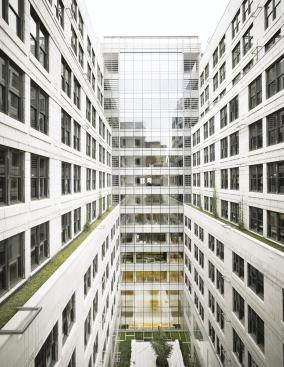 New curtain wall and floor connectivity