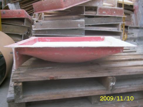 Concrete façade panel mold