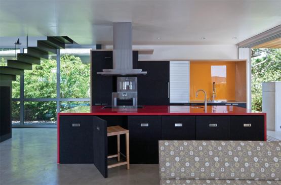 Superb-A House

Venice, Calif. 