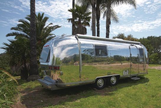 residential architect May-June 2011  shelter lab  mobile hot spot