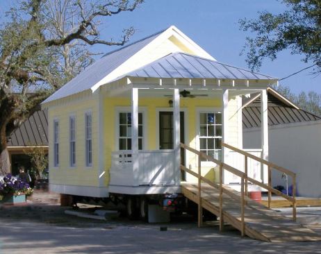 In addition to its appeal as temporary quarters, the Katrina Cottage can stay on site after the main house is built, either attached as a wing or used as a guest cottage. Designed to balance economy, speed, and aesthetics, the delivery method is flexible, too. It can be stick-built or prefabricated for roughly the same cost as a government-issue trailer.