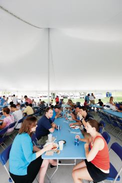 Populous tailgates a Royals game.