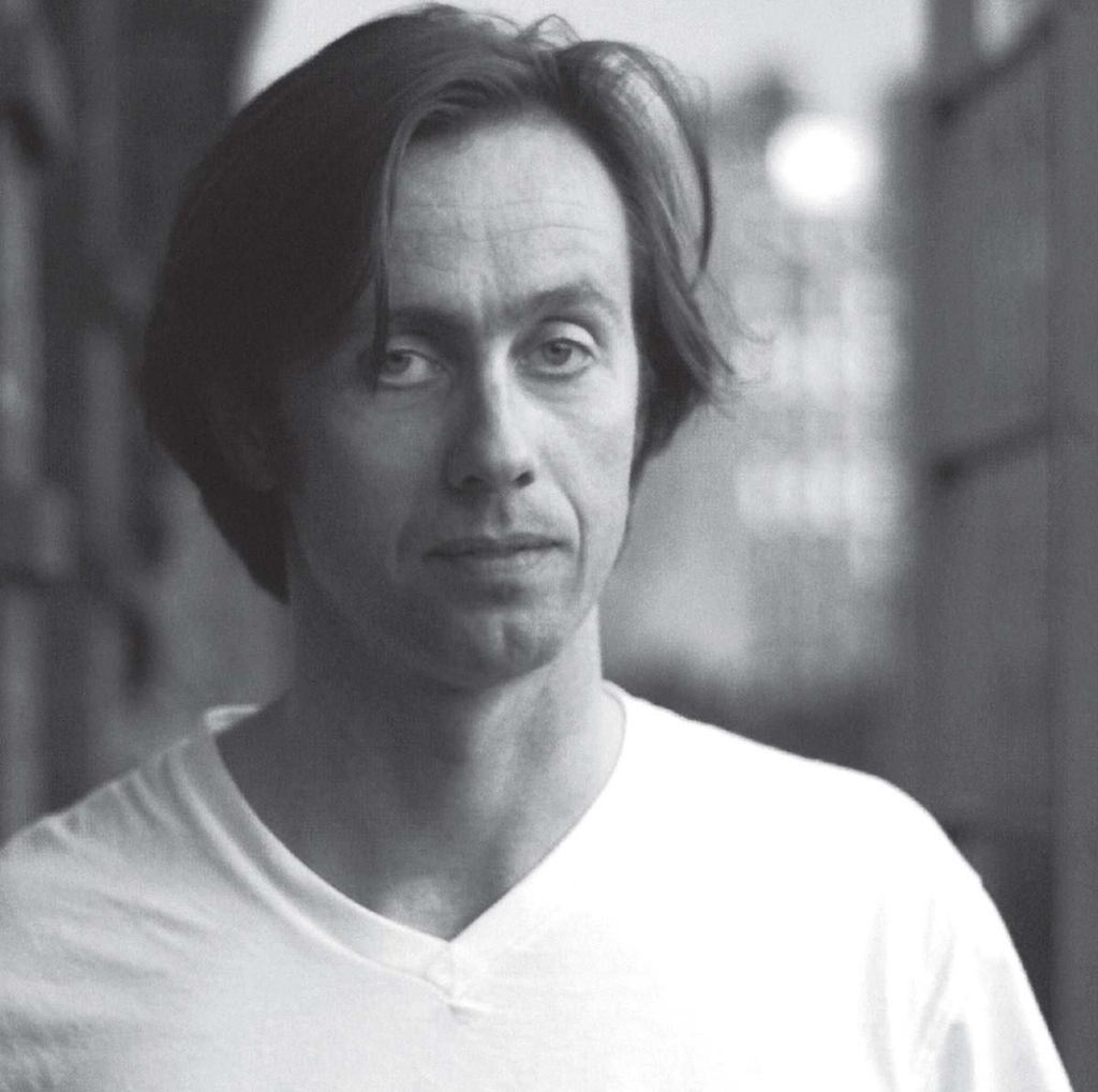 In a scheme by Neil Denari for a residential tower in Manhattan's West Chelsea neighborhood, the building's form projects slightly over the adjacent High Line, an elevated rail line being converted into a public park.