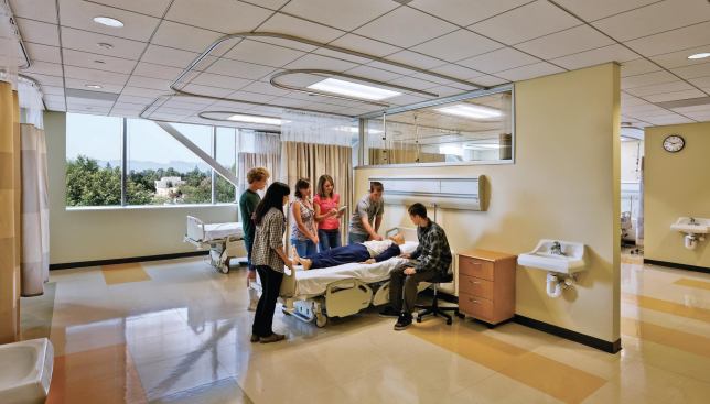 Allied Health & Sciences Center

Five departments were consolidated in the center, which was the first new academic building constructed on the 1950s-era campus as part of an institution-wide initiative to modernize LACCD facilities.