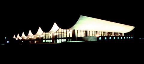 Horton's portfolio of projects includes: The King Abdulaziz International Airport, Jeddah, Saudi Arabia, 1980