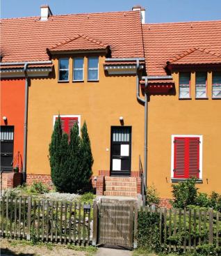 In July, UNESCO delegates voted to add six modernist housing estates in Berlin to the organization's list of more than 800 World Heritage sites. Among the new listings are Bruno Taut's colorful Falkenberg Garden City, completed in 1916.