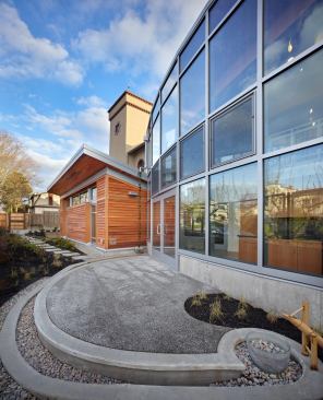 An exterior classroom at the Bertschi School.