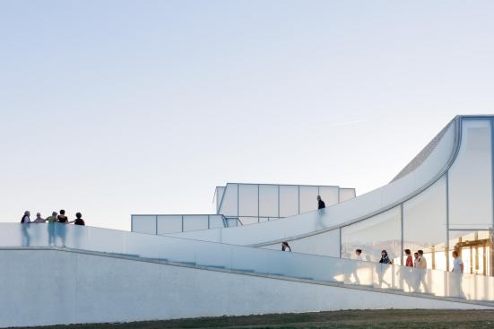 Cité de l'Océan et du Surf museum