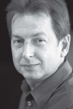 Tony Kettle

Group design director

RMJM