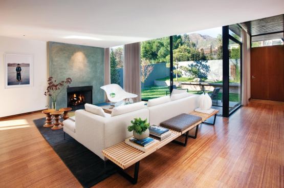 The architects designed around what they called this home’s "modern bones."  The jury described the result as "a stunning custom contemporary." 