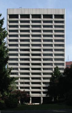 The original, SOM-designed  Edith Green–Wendell Wyatt Federal Building prior to interventions by James Cutler, FAIA, and SERA Architects.