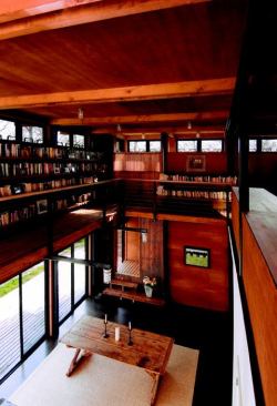 2006 RADA  Grand Award, Custom, 3,500 Square Feet or Less  Bates Masi + Architects, Sag Harbor, N.Y.   At this 1,200-square-foot residence in East Hampton, N.Y., the second-floor circulation space doubles as a library.
