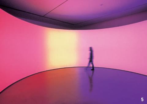 (5) 360º room for all colours, 2002 
