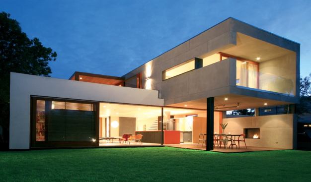 This highly sustainable house takes advantage of natural daylight, passive cooling, and recycled-content materials.