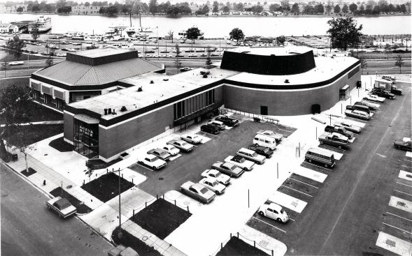 The Arena Stage's original buildings, both designed by Harry Weese: the now-renamed Fichandler Stage (1961), at left, and the Kreeger Theater (1971).