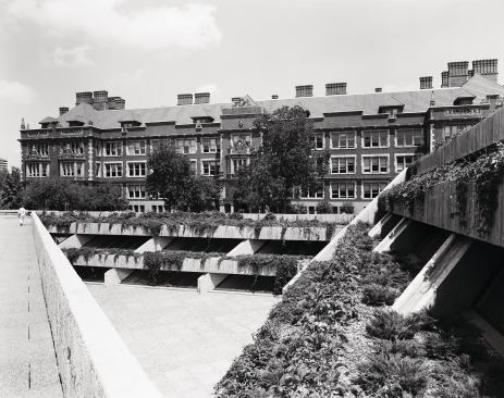 The East Bank Bookstore and Admissions and Records offices at the University of Minnesota, designed by Myers and Bennett Architects/BRW and the winner of a 1975 P/A Award.