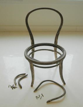 Deconstructing Thonet