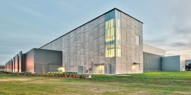 Sheehan Partners Architects also designed Equinix's SV5 data center, a 126,000-square-foot, LEED certified data center in northern California.