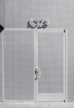 Multifamily Housing

San Francisco

Stanley Saitowitz / Natoma Architects
