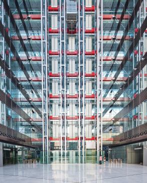China Diamond Exchange Center

Goettsch Partners



Shanghai, China

 One tower is occupied by the Diamond Exchange; the other is speculative office space.