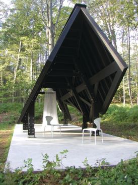 Dubbed by one judge "the Mystery Critter," the viewing pavilion rises to the level of habitable sculpture.

