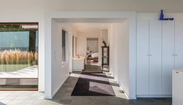 2013 RADA / Custom Home/3,000 Square Feet or Less / Merit Award: Hall House, Duluth, Minn. / Salmela Architect