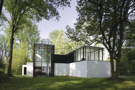 An exterior view of the house.