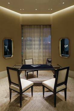 Dimmers at the desk allow the salesperson to individually control the fixtures.